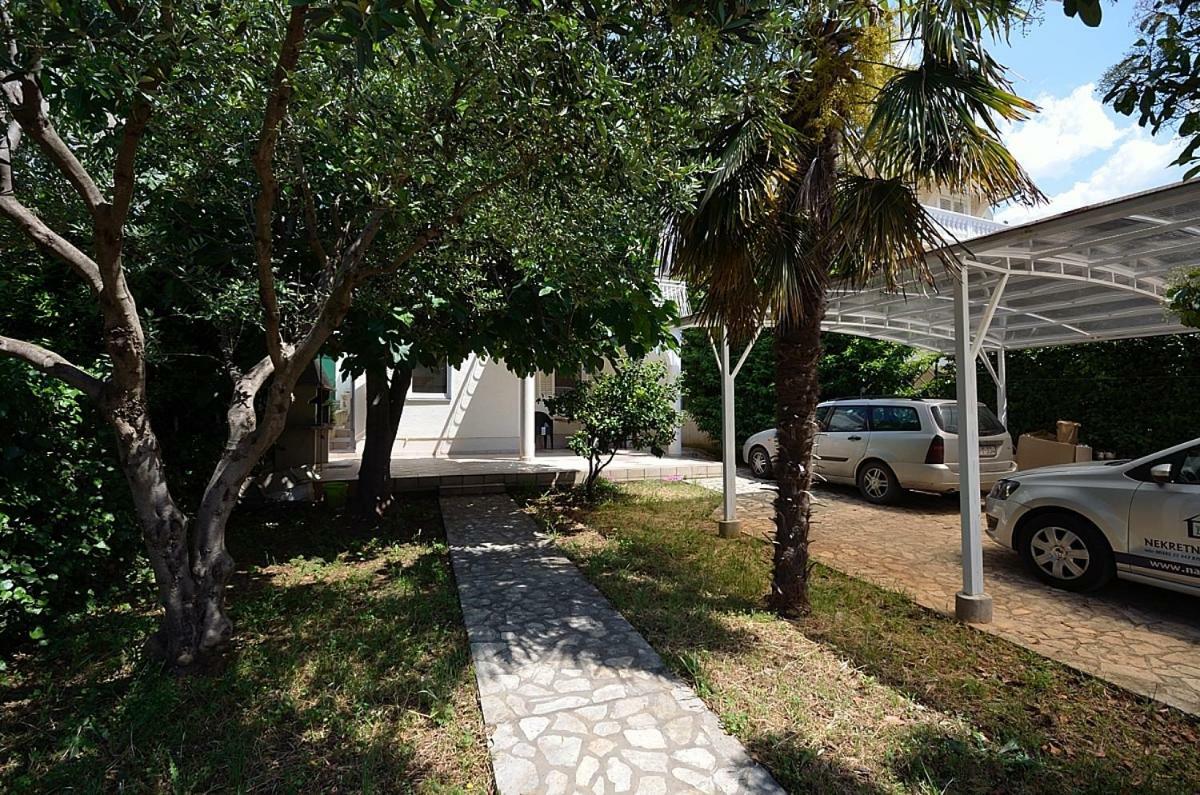 Apartmani Ana Tribalj Exterior foto